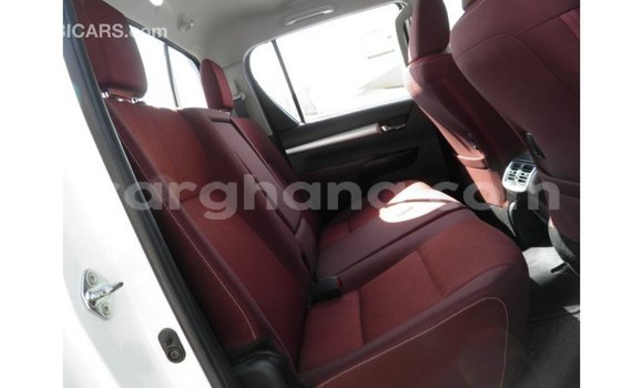 Buy Import Toyota Hilux White Car in Import - Dubai in Ashanti Buy Import Toyota Hilux White Car in Import - Dubai in Ashanti