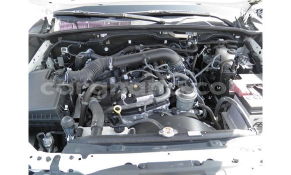 Buy Import Toyota Hilux White Car in Import - Dubai in Ashanti Buy Import Toyota Hilux White Car in Import - Dubai in Ashanti