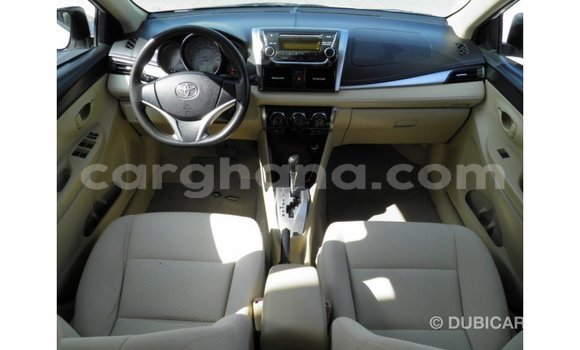 Ra Imported Toyota Yaris funfun Ọkọ̀ in Import - Dubai ni Ashanti Ra Imported Toyota Yaris funfun Ọkọ̀ in Import - Dubai ni Ashanti