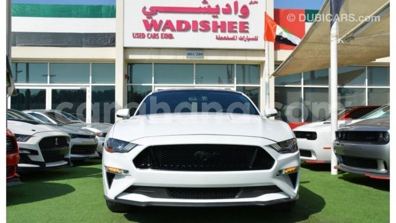 Big with watermark ford mustang ashanti import dubai 12184