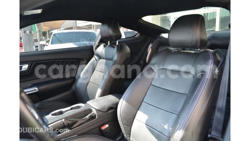 Big with watermark ford mustang ashanti import dubai 12184