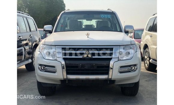 Ra Imported Mitsubishi Pajero funfun Ọkọ̀ in Import - Dubai ni Ashanti Ra Imported Mitsubishi Pajero funfun Ọkọ̀ in Import - Dubai ni Ashanti