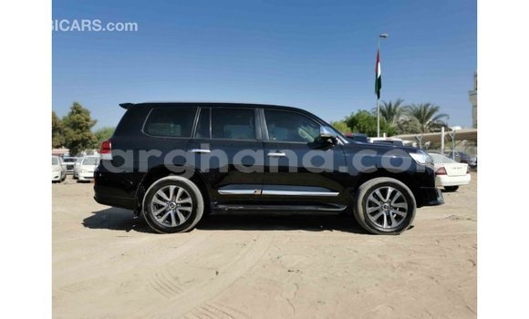 Buy Import Toyota Land Cruiser Black Car in Import - Dubai in Ashanti Buy Import Toyota Land Cruiser Black Car in Import - Dubai in Ashanti