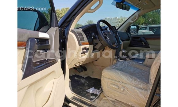 Buy Import Toyota Land Cruiser Black Car in Import - Dubai in Ashanti Buy Import Toyota Land Cruiser Black Car in Import - Dubai in Ashanti