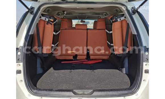 Buy Import Toyota Fortuner White Car in Import - Dubai in Ashanti Buy Import Toyota Fortuner White Car in Import - Dubai in Ashanti