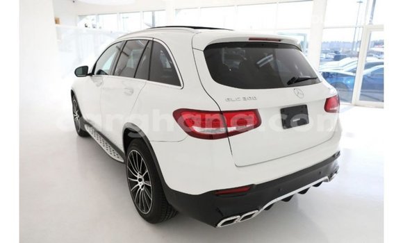 Sayi Imported Mercedes‒Benz GLC White Mota in Import - Dubai a Ashanti Sayi Imported Mercedes‒Benz GLC White Mota in Import - Dubai a Ashanti