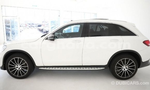 Sayi Imported Mercedes‒Benz GLC White Mota in Import - Dubai a Ashanti Sayi Imported Mercedes‒Benz GLC White Mota in Import - Dubai a Ashanti