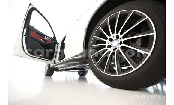 Sayi Imported Mercedes‒Benz GLC White Mota in Import - Dubai a Ashanti Sayi Imported Mercedes‒Benz GLC White Mota in Import - Dubai a Ashanti