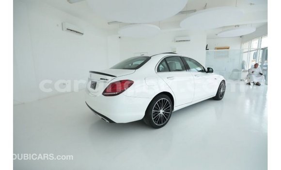 Sayi Imported Mercedes‒Benz 1117 White Babbar mota in Import - Dubai a Ashanti Sayi Imported Mercedes‒Benz 1117 White Babbar mota in Import - Dubai a Ashanti