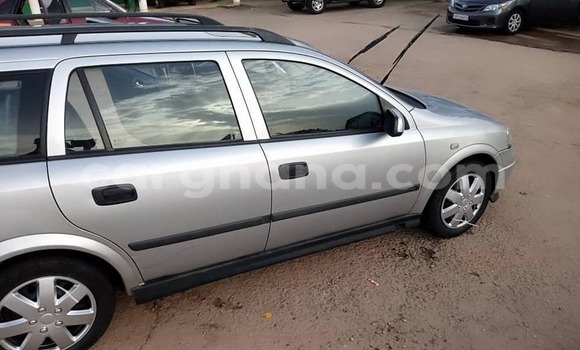 Ra Àlòkù Opel Astra Silver Ọkọ̀ in Accra ni Greater Accra