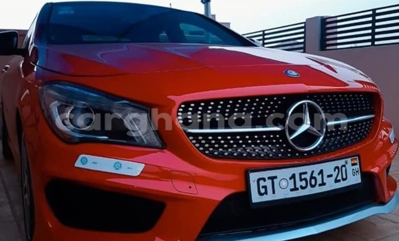 Ra Àlòkù Mercedes‒Benz CLA-klasse Red Ọkọ̀ in Accra ni Greater Accra
