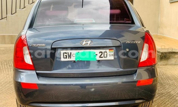 Buy Used Hyundai Accent Blue Car in Accra in Greater Accra Buy Used Hyundai Accent Blue Car in Accra in Greater Accra