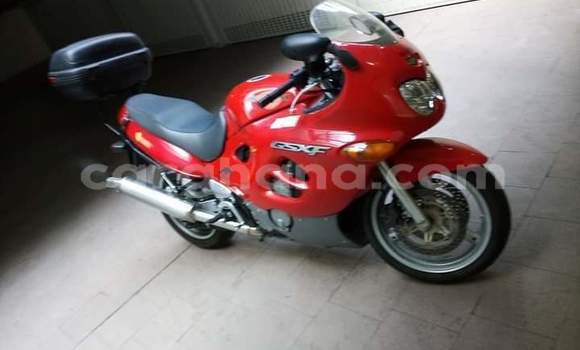 Ra Àlòkù Suzuki GSRX 600 Red Mọto in Sekondi–Takoradi Metropolitan ni Oorun Ra Àlòkù Suzuki GSRX 600 Red Mọto in Sekondi–Takoradi Metropolitan ni Oorun