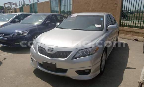 Ra Àlòkù Toyota Camry Silver Ọkọ̀ in Sekondi–Takoradi Metropolitan ni Oorun Ra Àlòkù Toyota Camry Silver Ọkọ̀ in Sekondi–Takoradi Metropolitan ni Oorun