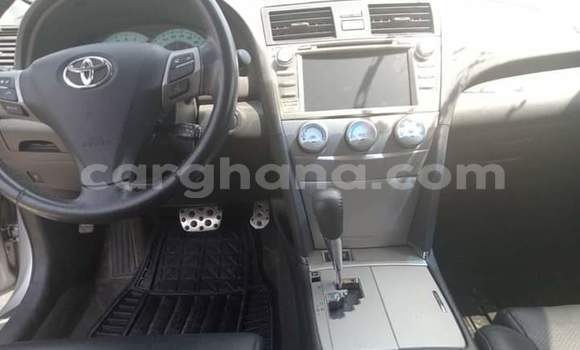 Ra Àlòkù Toyota Camry Silver Ọkọ̀ in Sekondi–Takoradi Metropolitan ni Oorun Ra Àlòkù Toyota Camry Silver Ọkọ̀ in Sekondi–Takoradi Metropolitan ni Oorun