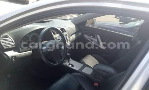 Ra Àlòkù Toyota Camry Silver Ọkọ̀ in Sekondi–Takoradi Metropolitan ni Oorun Ra Àlòkù Toyota Camry Silver Ọkọ̀ in Sekondi–Takoradi Metropolitan ni Oorun