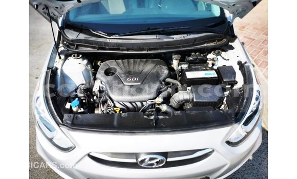 Sayi Imported Hyundai Accent Sauran Mota in Import - Dubai a Ashanti Sayi Imported Hyundai Accent Sauran Mota in Import - Dubai a Ashanti