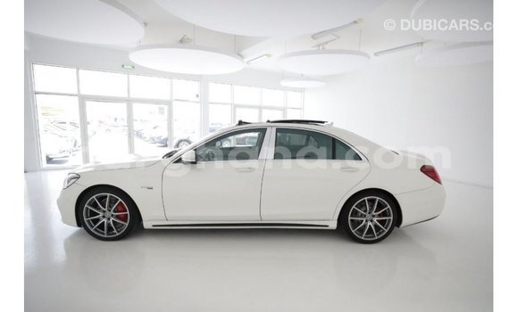 Sayi Imported Mercedes‒Benz 1117 White Babbar mota in Import - Dubai a Ashanti Sayi Imported Mercedes‒Benz 1117 White Babbar mota in Import - Dubai a Ashanti