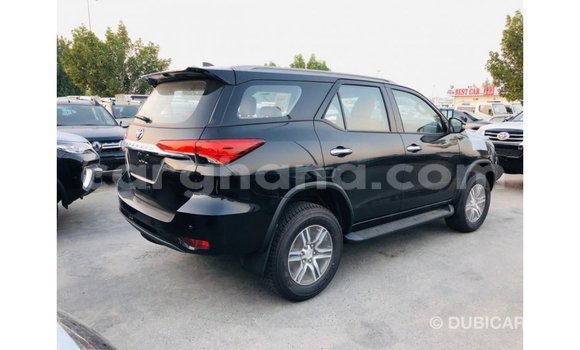 Sayi Imported Toyota Fortuner Black Mota in Import - Dubai a Ashanti Sayi Imported Toyota Fortuner Black Mota in Import - Dubai a Ashanti