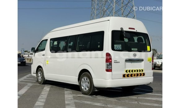 Buy Import Toyota Hiace White Car in Import - Dubai in Ashanti Buy Import Toyota Hiace White Car in Import - Dubai in Ashanti