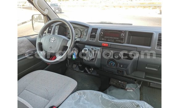 Buy Import Toyota Hiace White Car in Import - Dubai in Ashanti Buy Import Toyota Hiace White Car in Import - Dubai in Ashanti