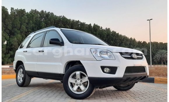 Buy Import Kia Sportage White Car in Import - Dubai in Ashanti Buy Import Kia Sportage White Car in Import - Dubai in Ashanti