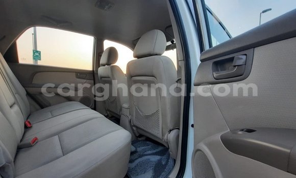 Buy Import Kia Sportage White Car in Import - Dubai in Ashanti Buy Import Kia Sportage White Car in Import - Dubai in Ashanti