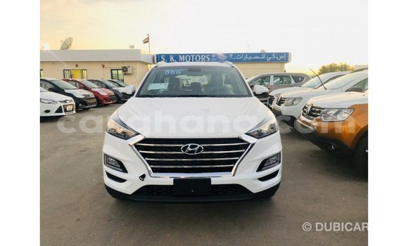 Sayi Imported Hyundai Tucson White Mota in Import - Dubai a Ashanti Sayi Imported Hyundai Tucson White Mota in Import - Dubai a Ashanti