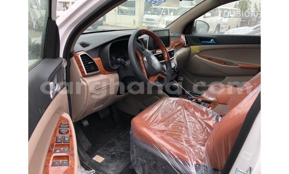 Ra Imported Hyundai Tucson funfun Ọkọ̀ in Import - Dubai ni Ashanti Ra Imported Hyundai Tucson funfun Ọkọ̀ in Import - Dubai ni Ashanti