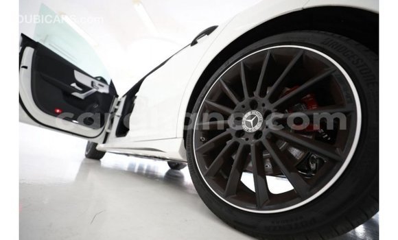 Sayi Imported Mercedes‒Benz 250 White Mota in Import - Dubai a Ashanti Sayi Imported Mercedes‒Benz 250 White Mota in Import - Dubai a Ashanti