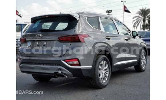Buy Import Hyundai Santa Fe Other Car in Import - Dubai in Ashanti Buy Import Hyundai Santa Fe Other Car in Import - Dubai in Ashanti