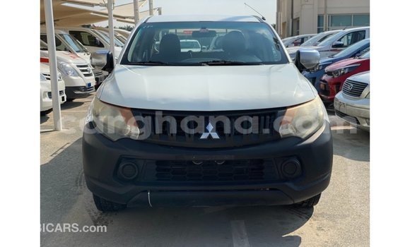 Sayi Imported Mitsubishi L200 White Mota in Import - Dubai a Ashanti Sayi Imported Mitsubishi L200 White Mota in Import - Dubai a Ashanti
