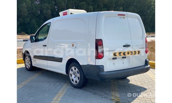 Ra Imported Peugeot Partner funfun Ọkọ̀ in Import - Dubai ni Ashanti Ra Imported Peugeot Partner funfun Ọkọ̀ in Import - Dubai ni Ashanti