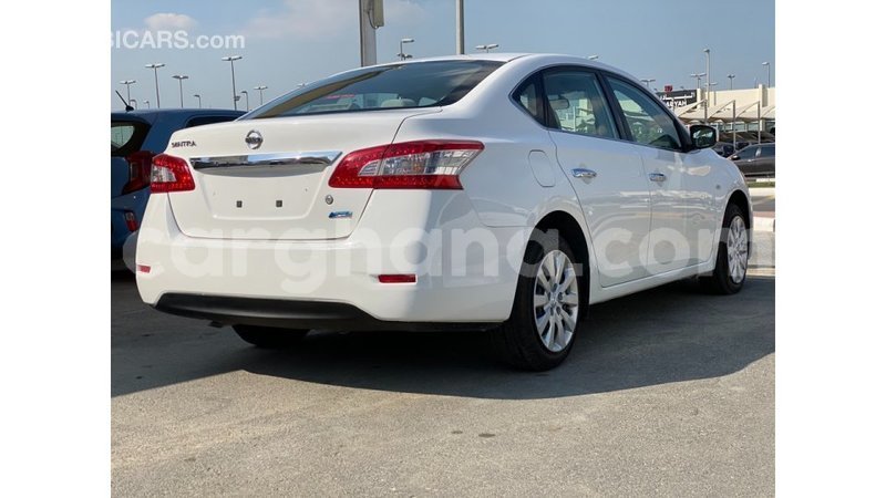 Big with watermark nissan sentra ashanti import dubai 12406