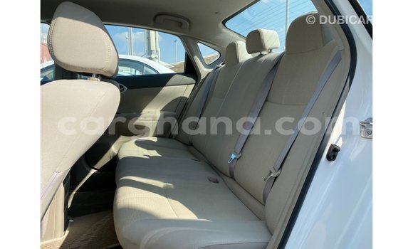 Buy Import Nissan Sentra White Car in Import - Dubai in Ashanti Buy Import Nissan Sentra White Car in Import - Dubai in Ashanti