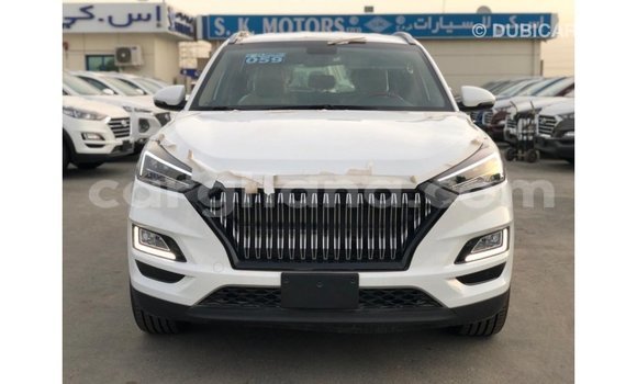Sayi Imported Hyundai Tucson White Mota in Import - Dubai a Ashanti Sayi Imported Hyundai Tucson White Mota in Import - Dubai a Ashanti