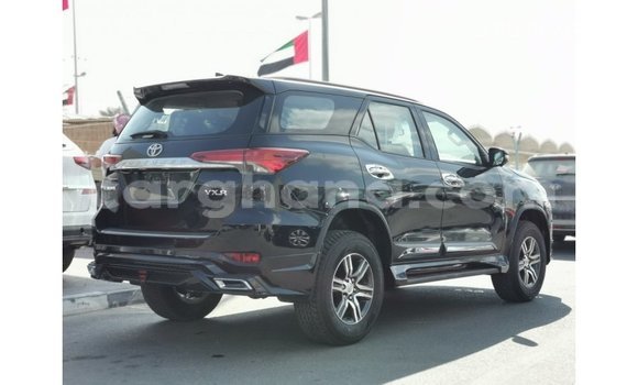 Sayi Imported Toyota Fortuner Black Mota in Import - Dubai a Ashanti Sayi Imported Toyota Fortuner Black Mota in Import - Dubai a Ashanti