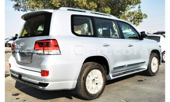 Sayi Imported Toyota Land Cruiser Sauran Mota in Import - Dubai a Ashanti Sayi Imported Toyota Land Cruiser Sauran Mota in Import - Dubai a Ashanti