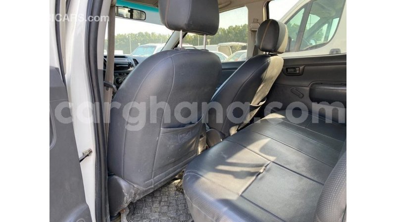 Big with watermark toyota hilux ashanti import dubai 12447