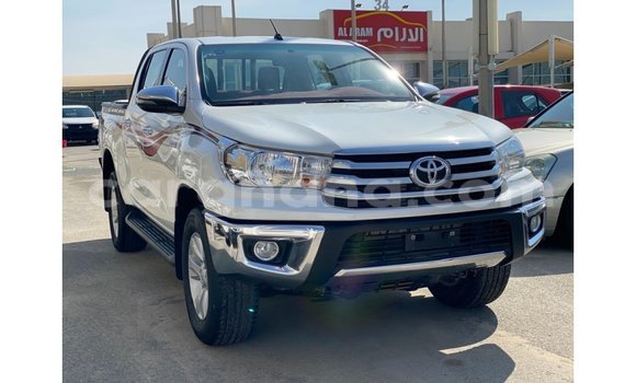 Buy Import Toyota Hilux White Car in Import - Dubai in Ashanti Buy Import Toyota Hilux White Car in Import - Dubai in Ashanti