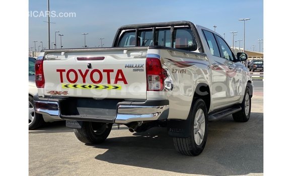 Buy Import Toyota Hilux White Car in Import - Dubai in Ashanti Buy Import Toyota Hilux White Car in Import - Dubai in Ashanti