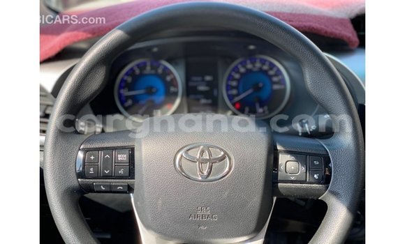 Buy Import Toyota Hilux White Car in Import - Dubai in Ashanti Buy Import Toyota Hilux White Car in Import - Dubai in Ashanti