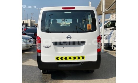 Buy Import Nissan Urvan White Car in Import - Dubai in Ashanti Buy Import Nissan Urvan White Car in Import - Dubai in Ashanti