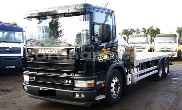 Sayi Na hannu DAF CF White Babbar mota in Asiman a Greater Accra Sayi Na hannu DAF CF White Babbar mota in Asiman a Greater Accra