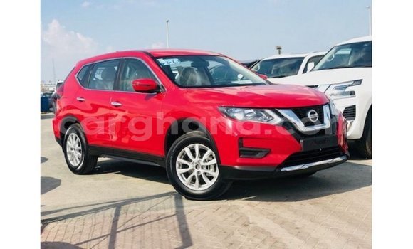 Buy Import Nissan Evalia Red Truck in Import - Dubai in Ashanti