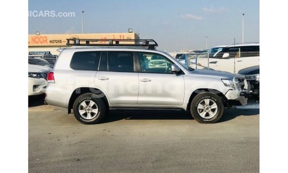 Sayi Imported Toyota Land Cruiser Sauran Mota in Import - Dubai a Ashanti Sayi Imported Toyota Land Cruiser Sauran Mota in Import - Dubai a Ashanti