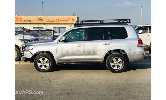 Sayi Imported Toyota Land Cruiser Sauran Mota in Import - Dubai a Ashanti Sayi Imported Toyota Land Cruiser Sauran Mota in Import - Dubai a Ashanti