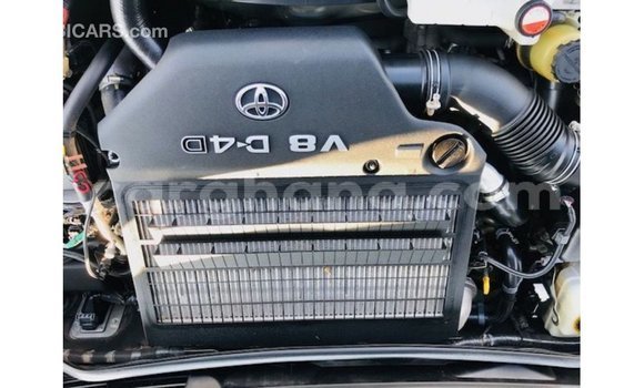 Sayi Imported Toyota Land Cruiser Sauran Mota in Import - Dubai a Ashanti Sayi Imported Toyota Land Cruiser Sauran Mota in Import - Dubai a Ashanti