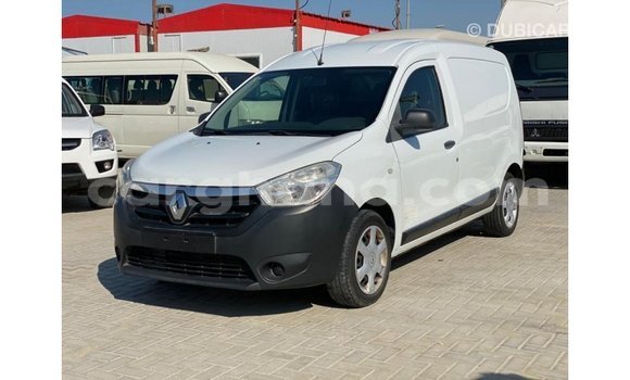 Buy Import Renault 6 White Car in Import - Dubai in Ashanti Buy Import Renault 6 White Car in Import - Dubai in Ashanti