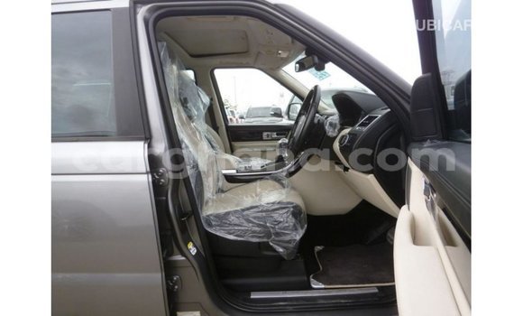 Ra Imported Land Rover Range Rover Miiran Ọkọ̀ in Import - Dubai ni Ashanti Ra Imported Land Rover Range Rover Miiran Ọkọ̀ in Import - Dubai ni Ashanti